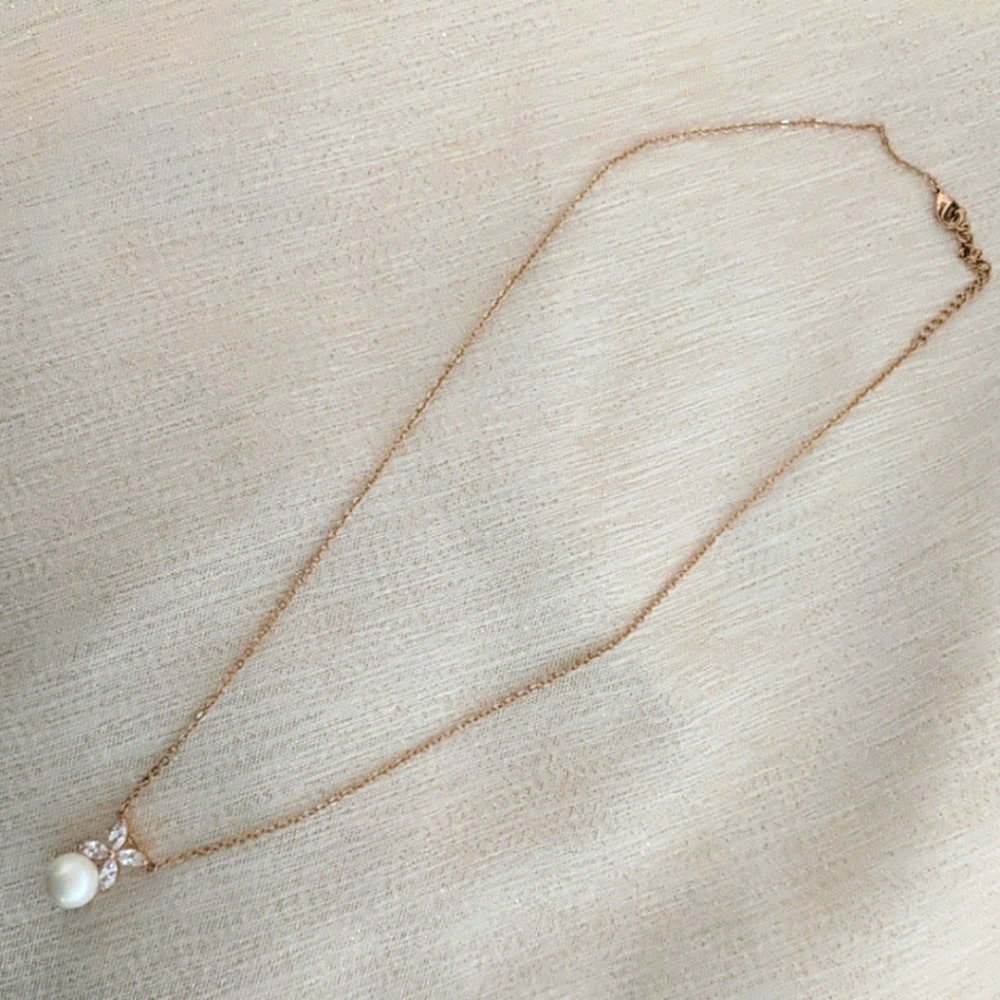 Rose gold, pearl and CZ necklace